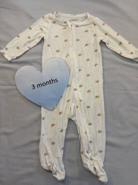 Carter's - Eco Viscose long sleeve footed baby sleeper 2-way zipper. Size 3 mo